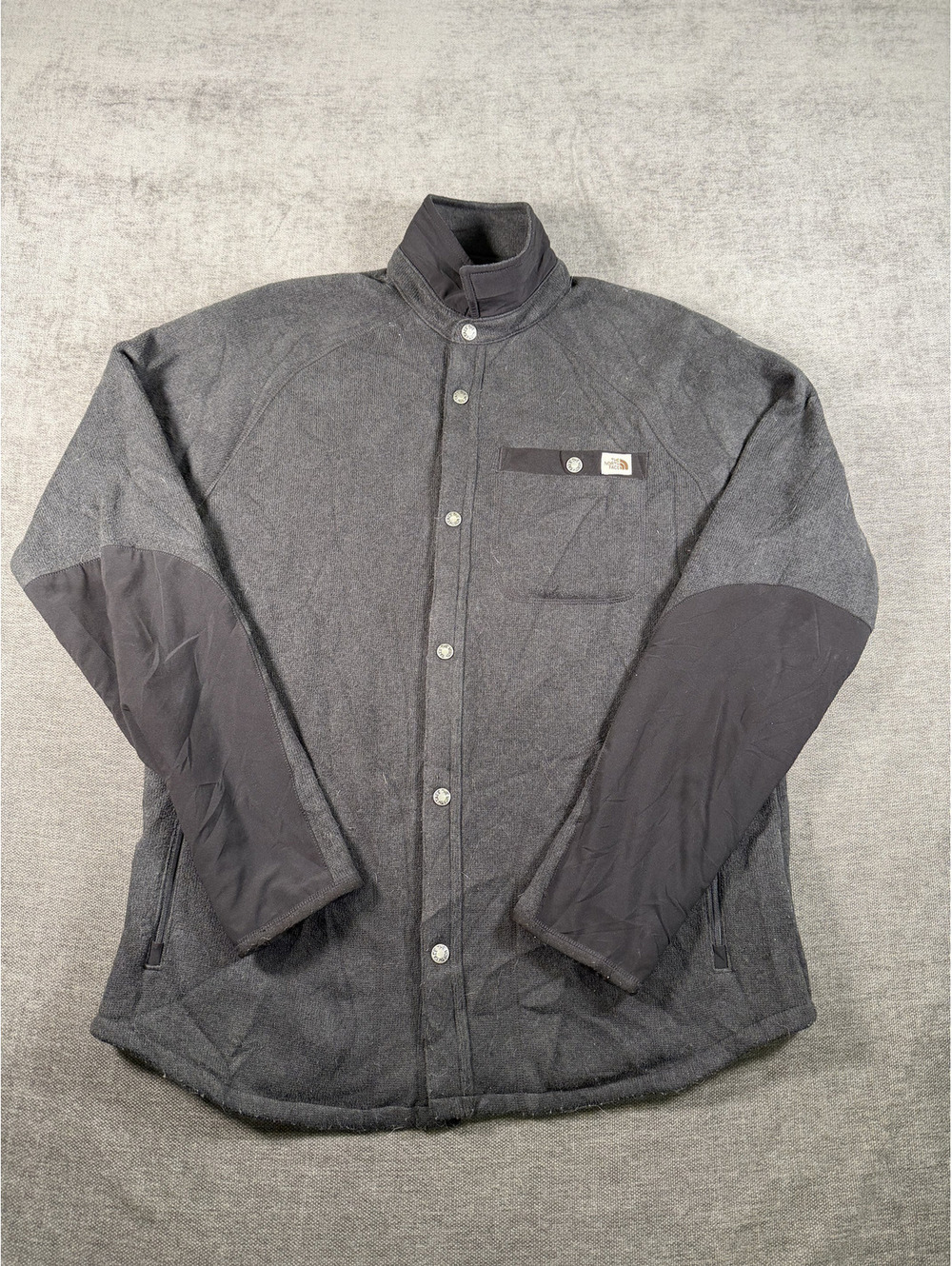The North Face Men's Medium Gray Polyester Jacket with Reinforced Sleeves